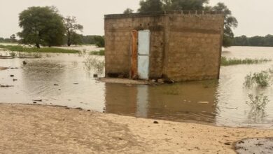 صورة هيئة الأرصاد الجوية تدعو المواطنين القاطنين على طول الضفة لتوخي الحيطة والحذر